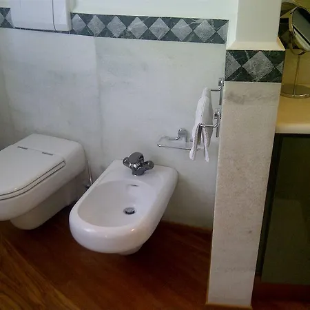 La Casa Rosa Nocleg ze śniadaniem Bergamo