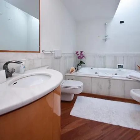 Nocleg ze śniadaniem La Casa Rosa Bergamo